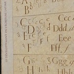 Le développement de l'écriture latine à Roissiat, sur les murs de la (…)